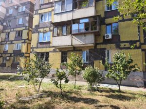 У центрі Запоріжжя після нічної атаки 10 вересня утворилася вирва (ФОТО)