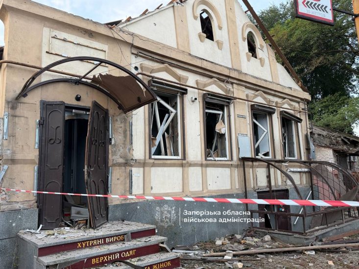 Россияне дважды ударили по Запорожью: повреждены дома