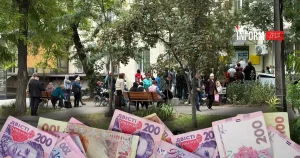 Очереди по 200 человек: в Запорожье изменят выдачу «Зимней поддержки»