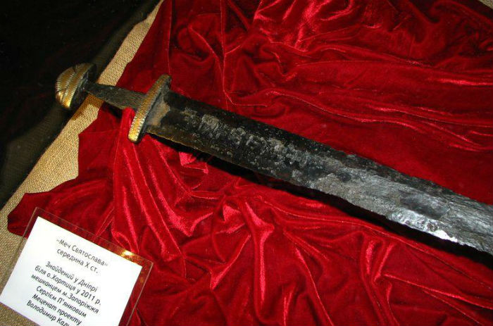 Больше чем заповедник: история острова Хортица в Запорожье