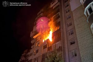 Росіяни атакували багатоповерхівку у Запоріжжі: деталі нічного обстрілу (ФОТО)