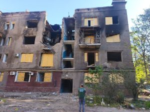 Более 600 м² засорения: какие последствия обстрела обнаружили в Запорожье