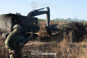 Вокруг Запорожья обустраивают десятки тысяч метров фортификаций