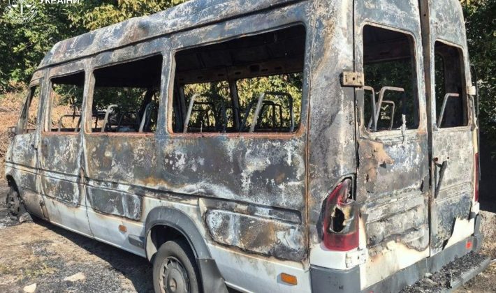 В Запорожье 20-летнего мужчину подозревают в поджоге автомобилей