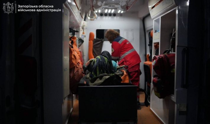 Наслідки російської атаки по Запоріжжю, 10 жовтня 2026 року. Фото: Запорізька обласна військова адміністрація