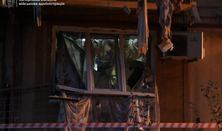 Наслідки російської атаки по Запоріжжю, 10 жовтня 2026 року. Фото: Запорізька обласна військова адміністрація