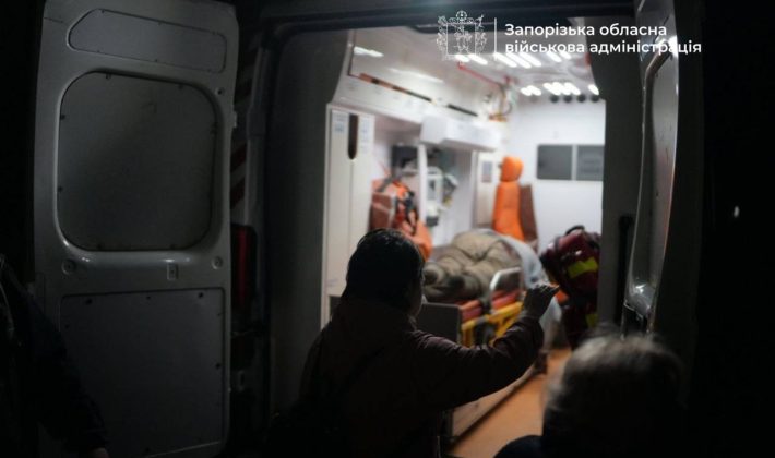 Наслідки російської атаки по Запоріжжю, 10 жовтня 2026 року. Фото: Запорізька обласна військова адміністрація