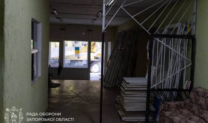 Відновлення будинку на проспекті Соборному. Фото: співголова Ради оборони Запорізької області Іван Федоров