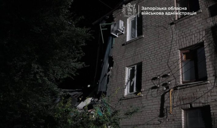 Наслідки російської атаки по Запоріжжю, 10 жовтня 2026 року. Фото: Запорізька обласна військова адміністрація