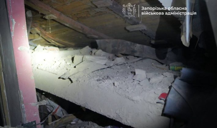 Наслідки російської атаки по Запоріжжю, 10 жовтня 2026 року. Фото: Запорізька обласна військова адміністрація