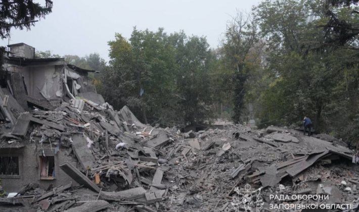Наслідки російської атаки по Запоріжжю, 10 жовтня 2026 року. Фото: Рада оборони Запорізької області
