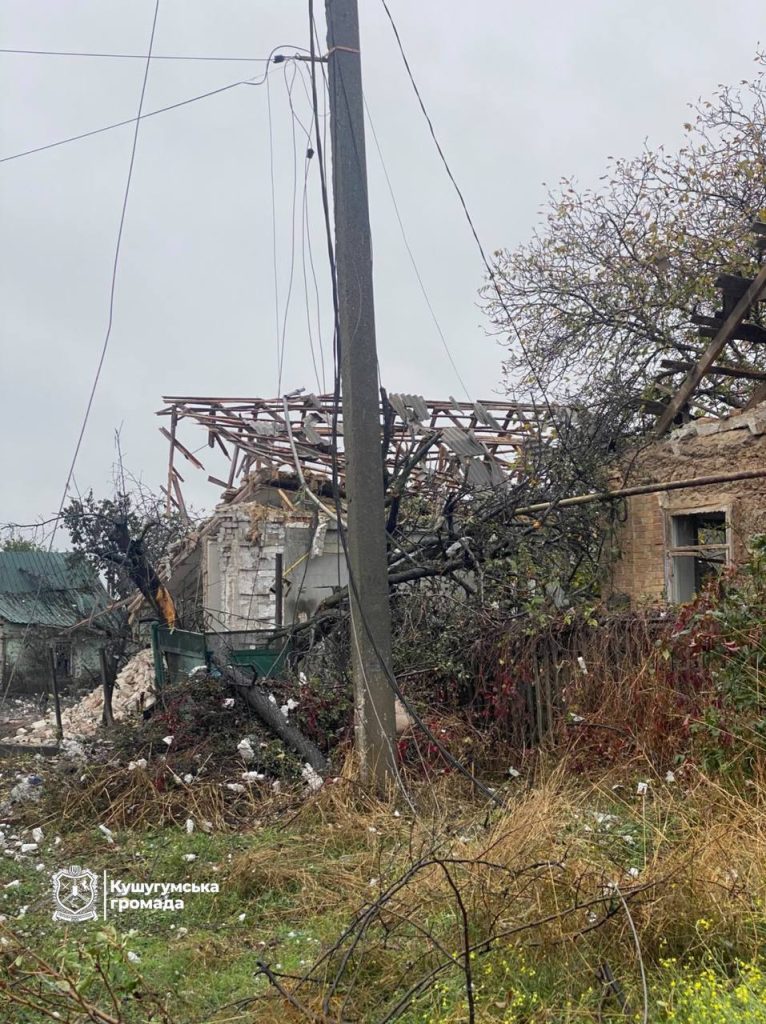 Россияне ударили КАБами по Кушугумской громаде в Запорожской области (ФОТО)