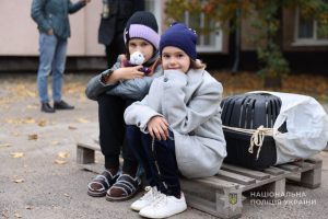 Из Комышувахской громады эвакуировали многодетную семью