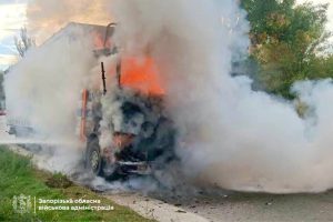 В Запорожье дрон попал в грузовик: в ЗОВА рассказали о состоянии пострадавшего